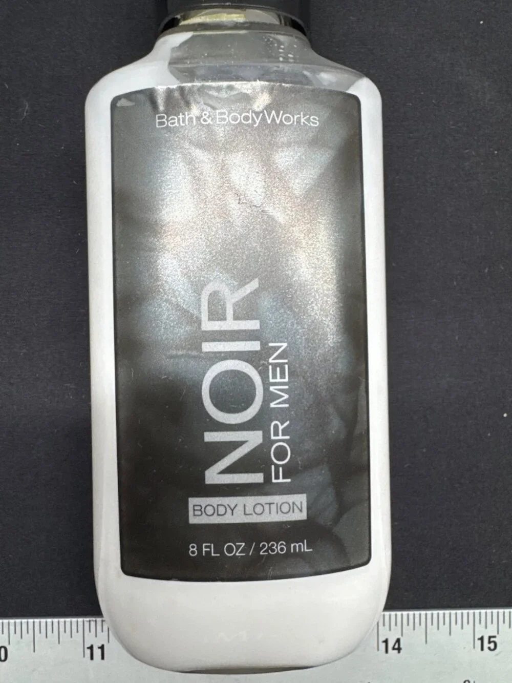 Bath & Body Works Noir For Men Body Lotion 8 Fl Oz / 236 mL Signature Collection